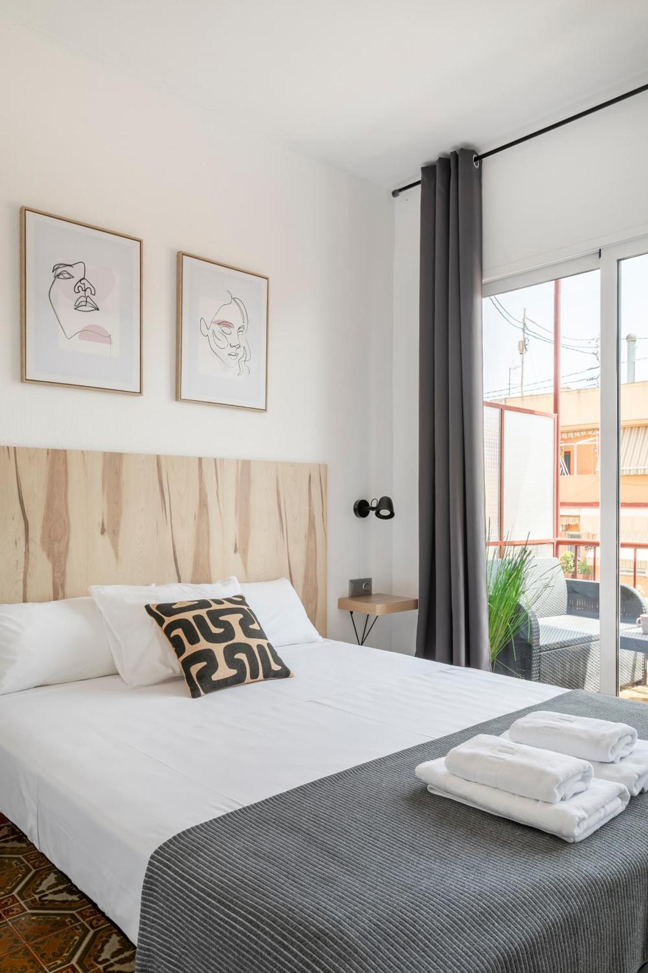 Casa Mila Sv19 Guesthouse Alicante Luaran gambar