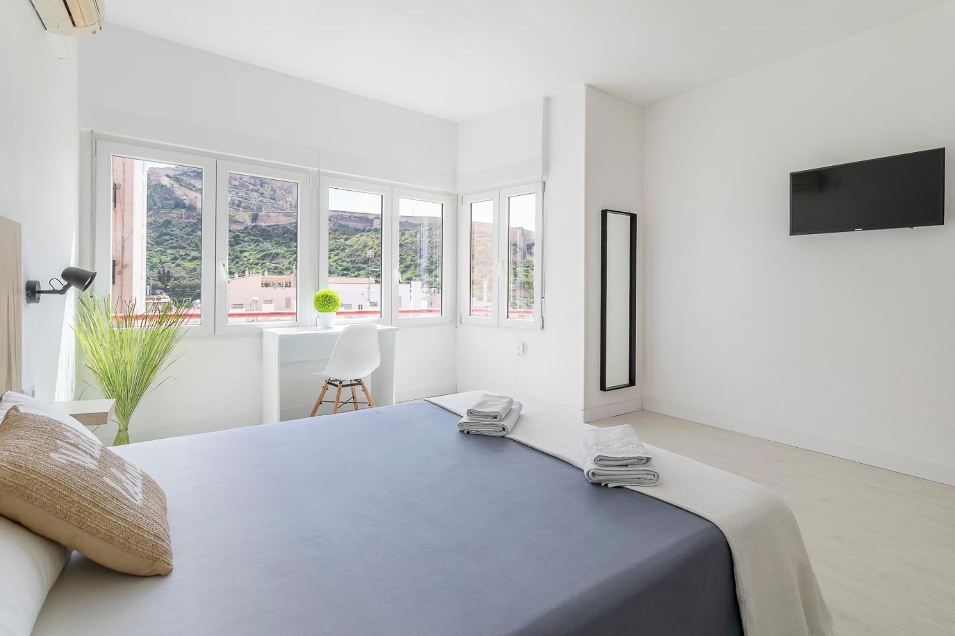 Casa Mila Sv19 Guesthouse Alicante Bilik gambar